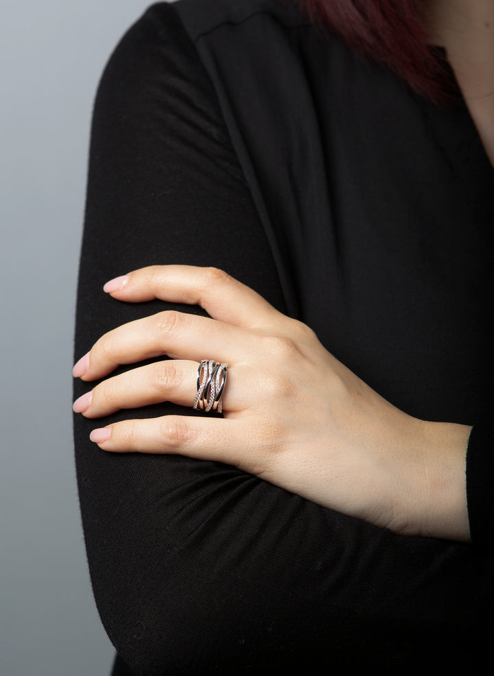 Criss Cross Ring - 1C008
